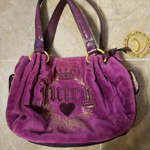 Juicy Couture Handbags - 🌟SOLD🌟Juicy Couture Shoulder Purse